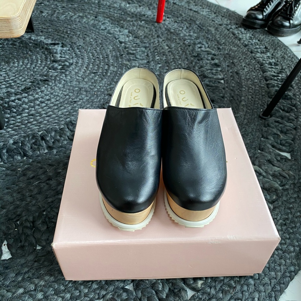 Ouigal mavis closed toe mule